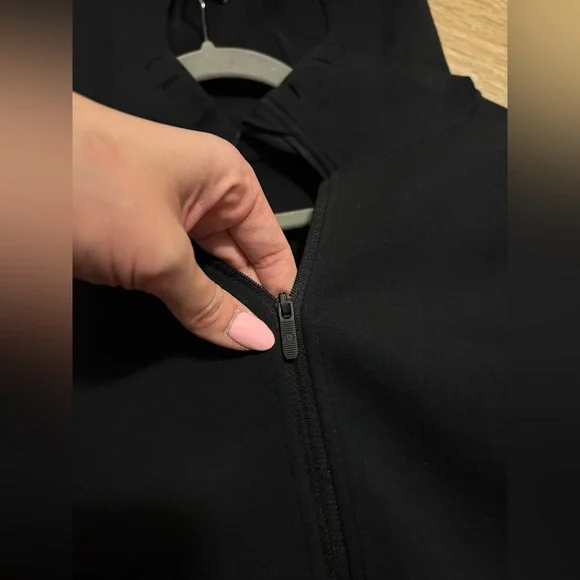 Lululemon Long Horizons Hoodie - Picture 8 of 16